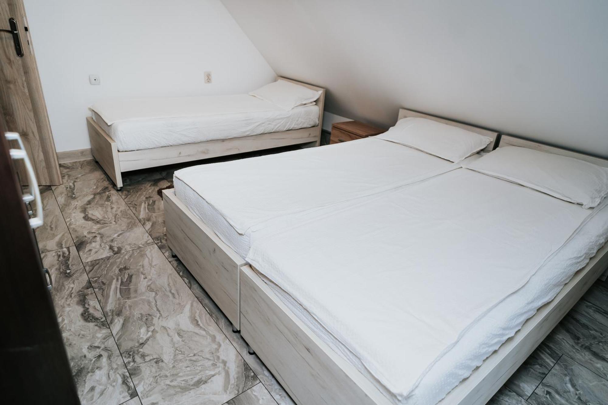 Apartment Attic Сибиу Экстерьер фото