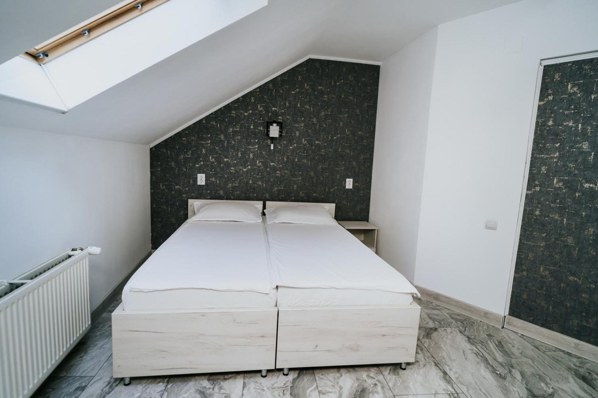 Apartment Attic Сибиу Экстерьер фото