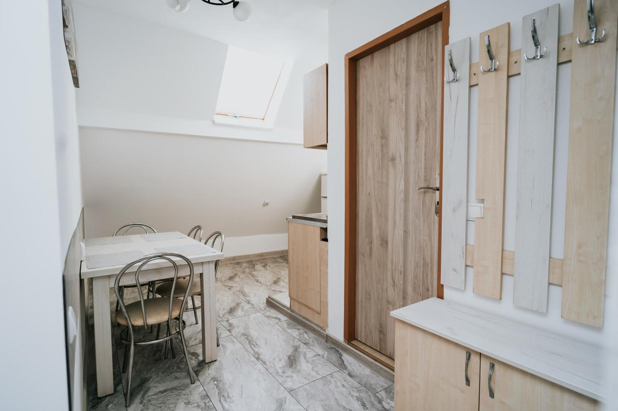 Apartment Attic Сибиу Экстерьер фото